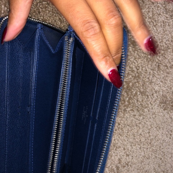 Louis vuttion zippy wallet - Picture 5 of 6